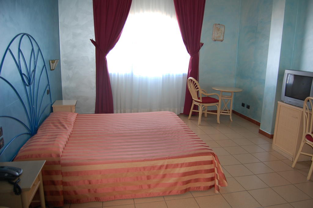 Hotel Club Pegaso Marina di Melilli Bilik gambar